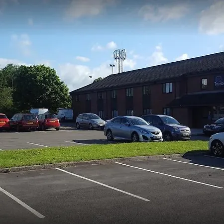 Travelodge Bristol Severn View M48 Elberton